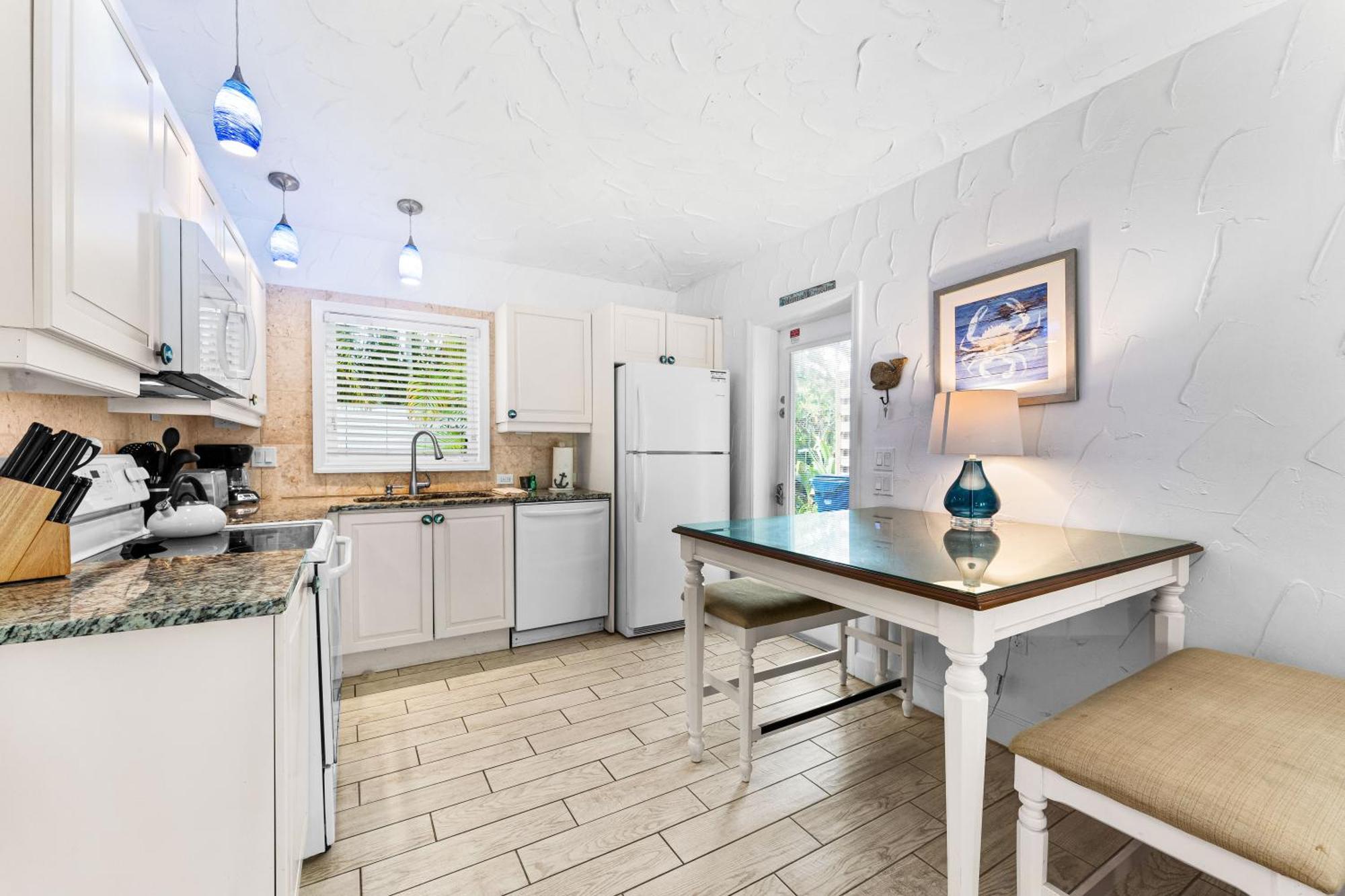 Crescent Beach Villas Siesta Key Exterior photo