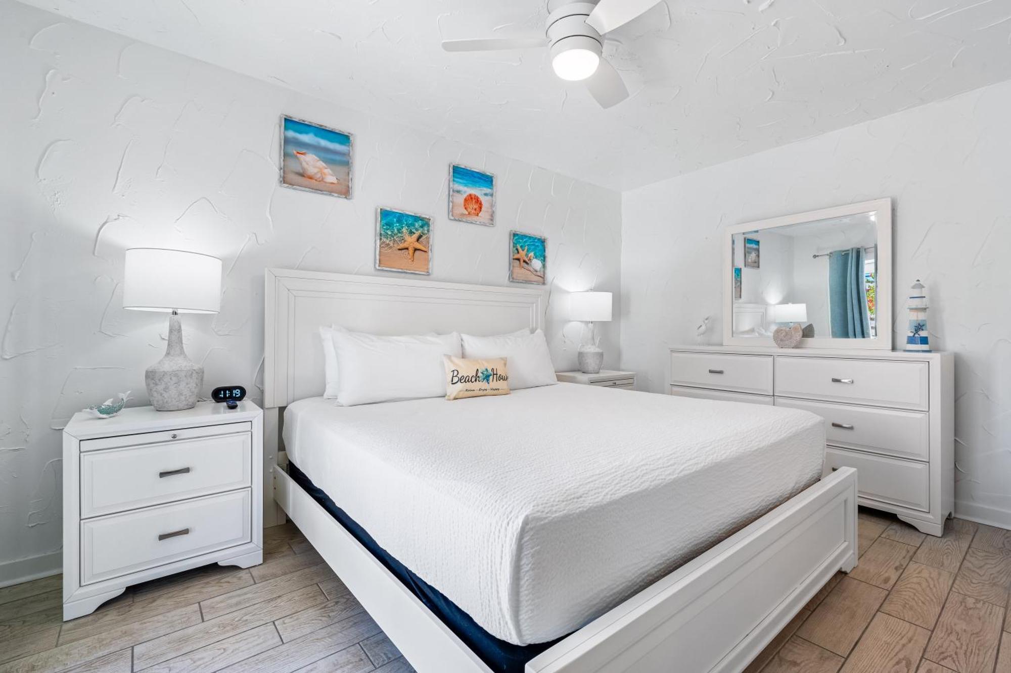 Crescent Beach Villas Siesta Key Exterior photo